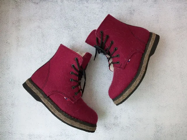 Валенки на шнурках 36 размера - частное объявление в Сергиев Посад