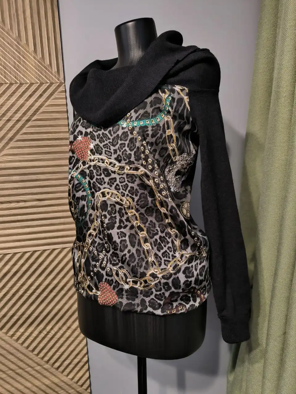 Джемпер Liu Jo размер 44 - Верхняя одежда (Одежда) в Королёв