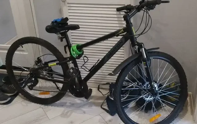 Продам велосипед рама 14 колеса 26 - Инструменты в Королев