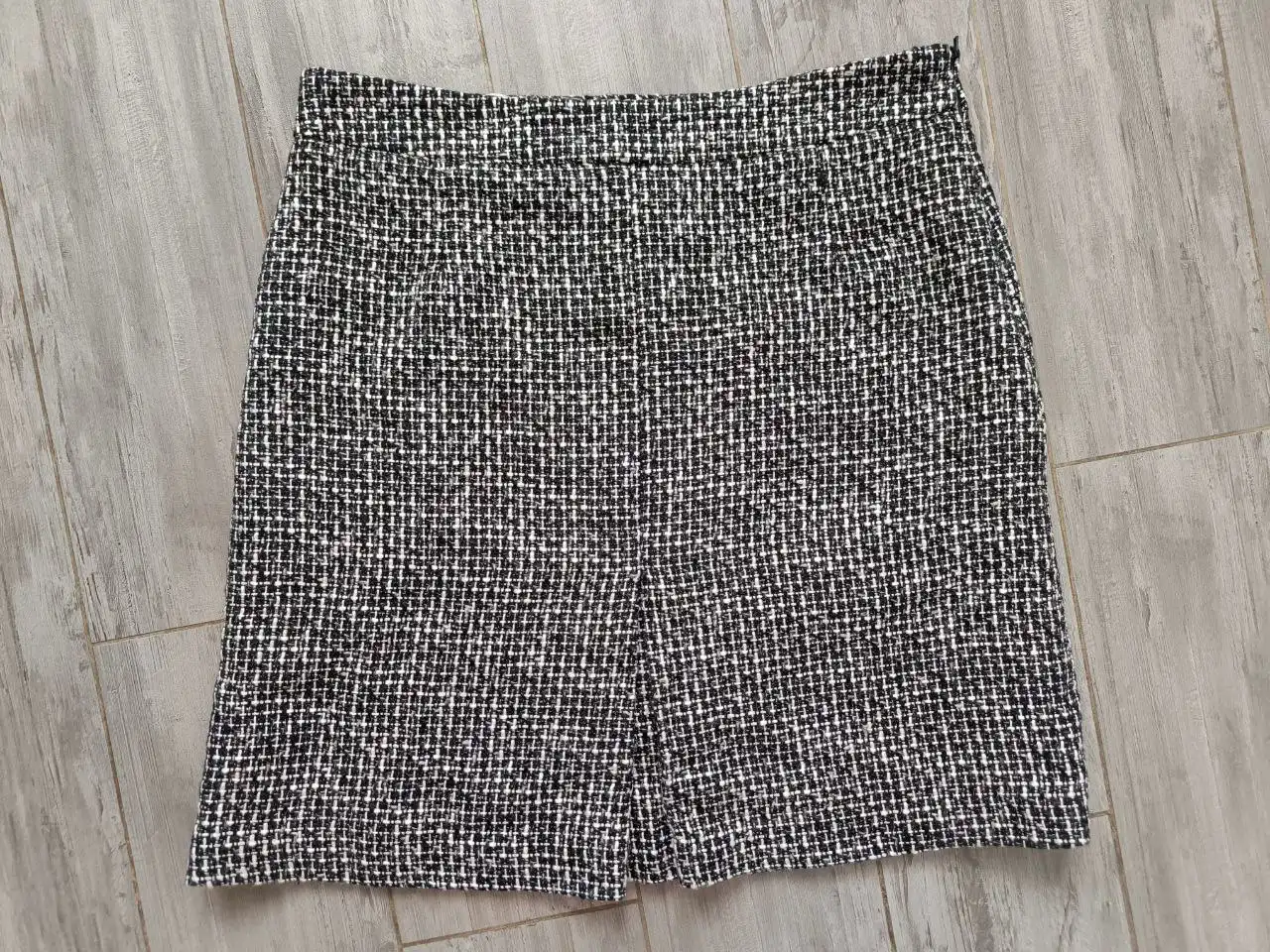 Юбка твидовая размер 42 - Женская одежда (Одежда) в Королёв