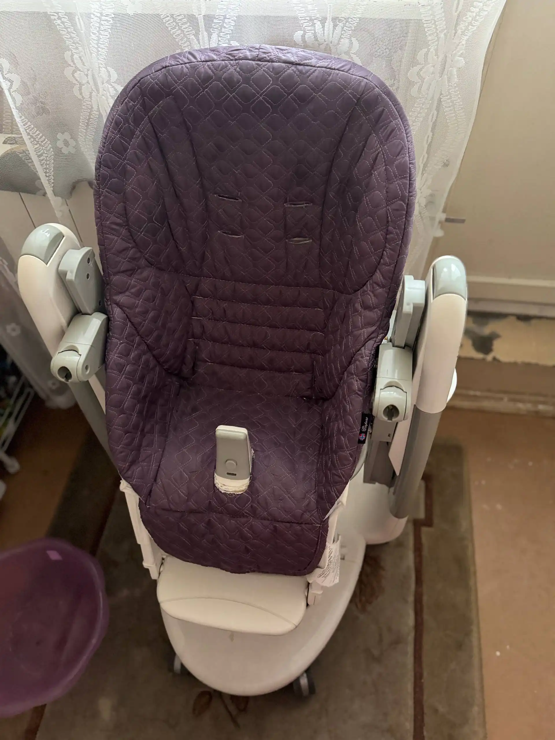 Стульчик для кормления Peg Perego Tatamia - Стульчики для кормления (Товары для детей) в Королев