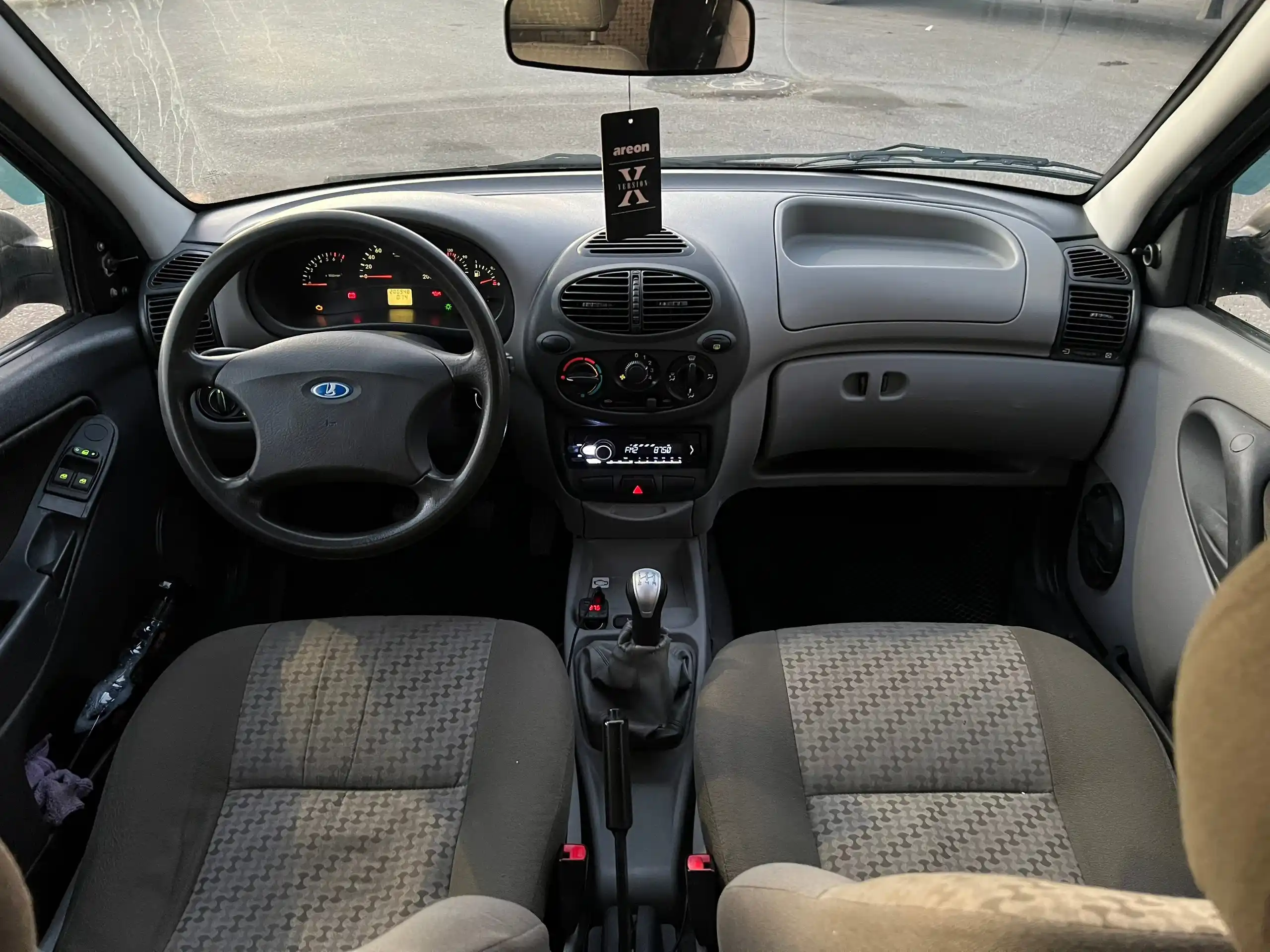 Продам обменяю Калина 2013г