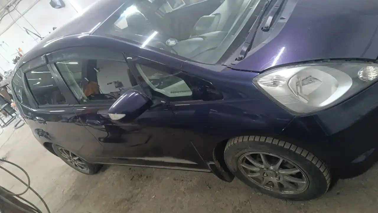 Продам Хонда Fit 2010 год