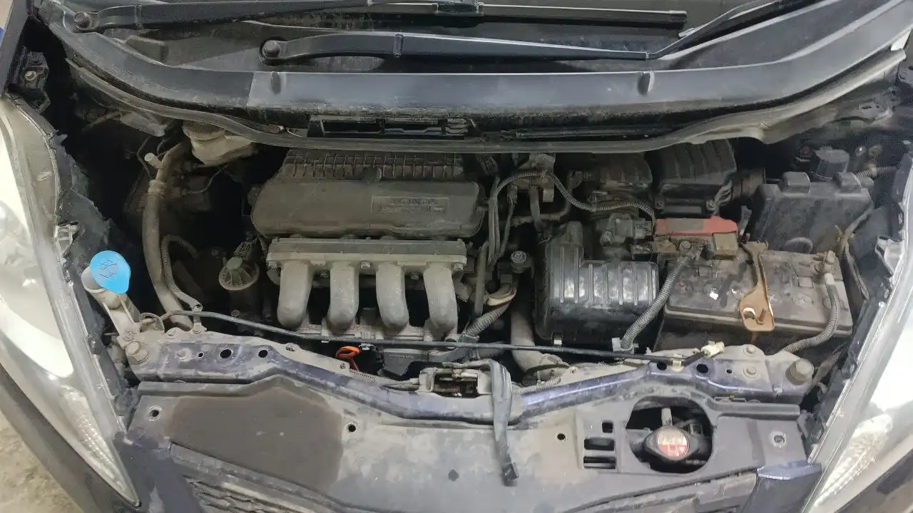 Продам Хонда Fit 2010 год