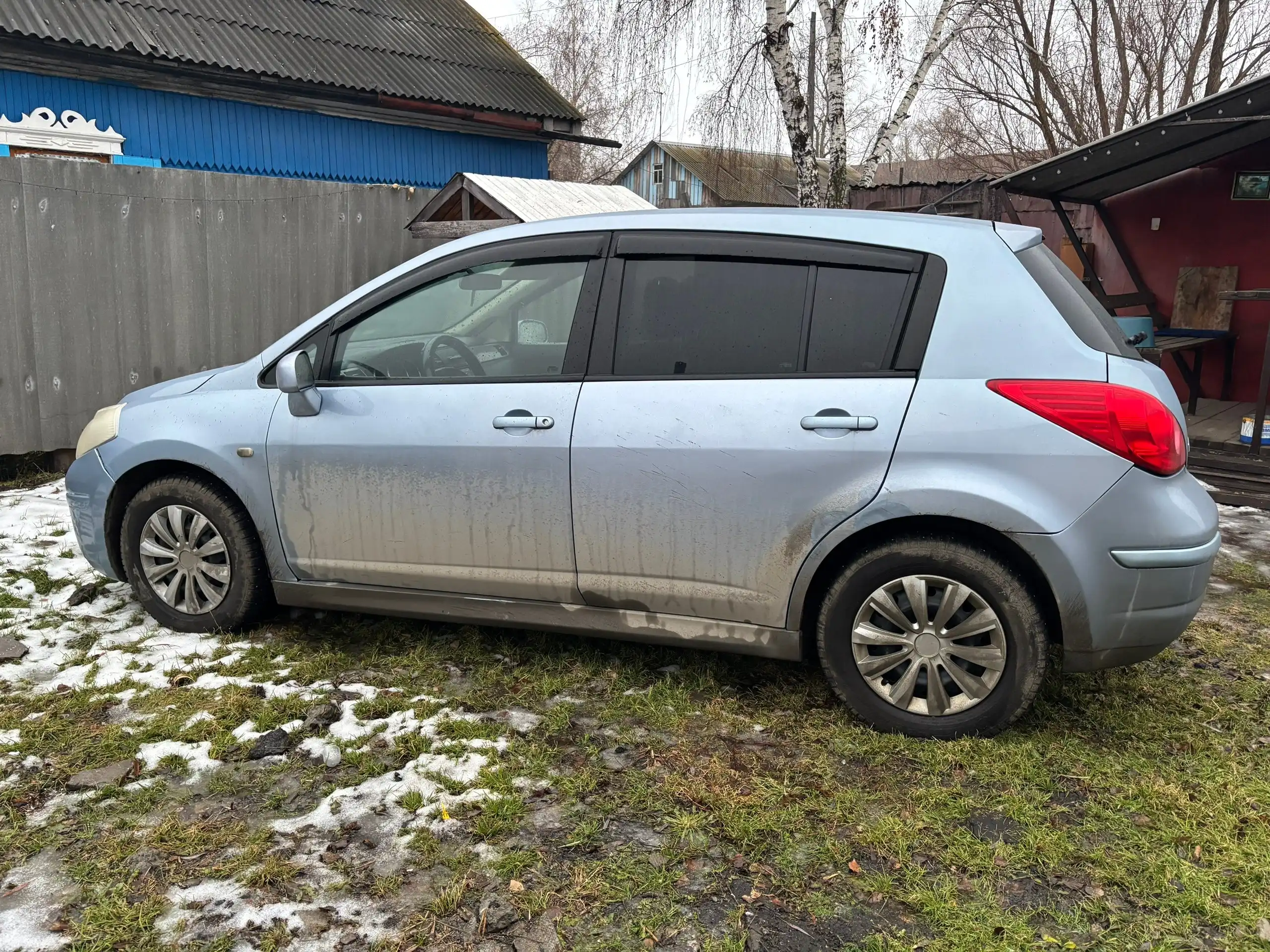 Продам автомобиль 2010 года