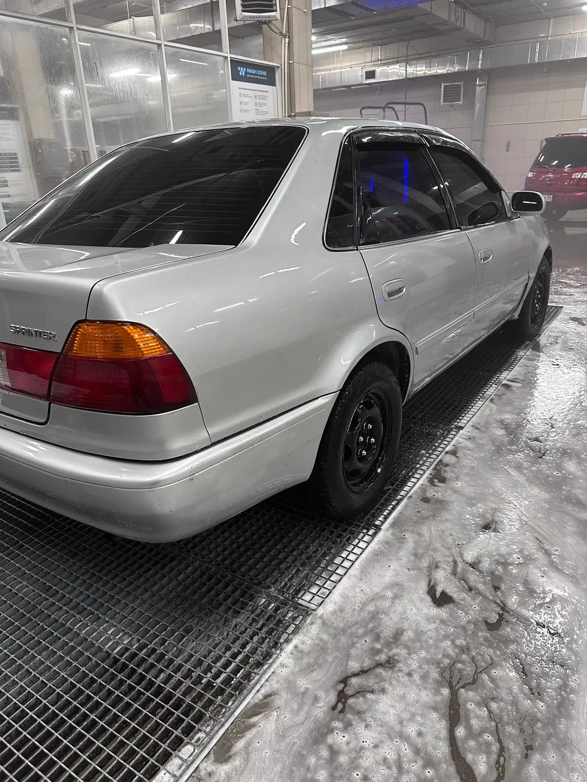Toyota Sprinter 110 1997 года