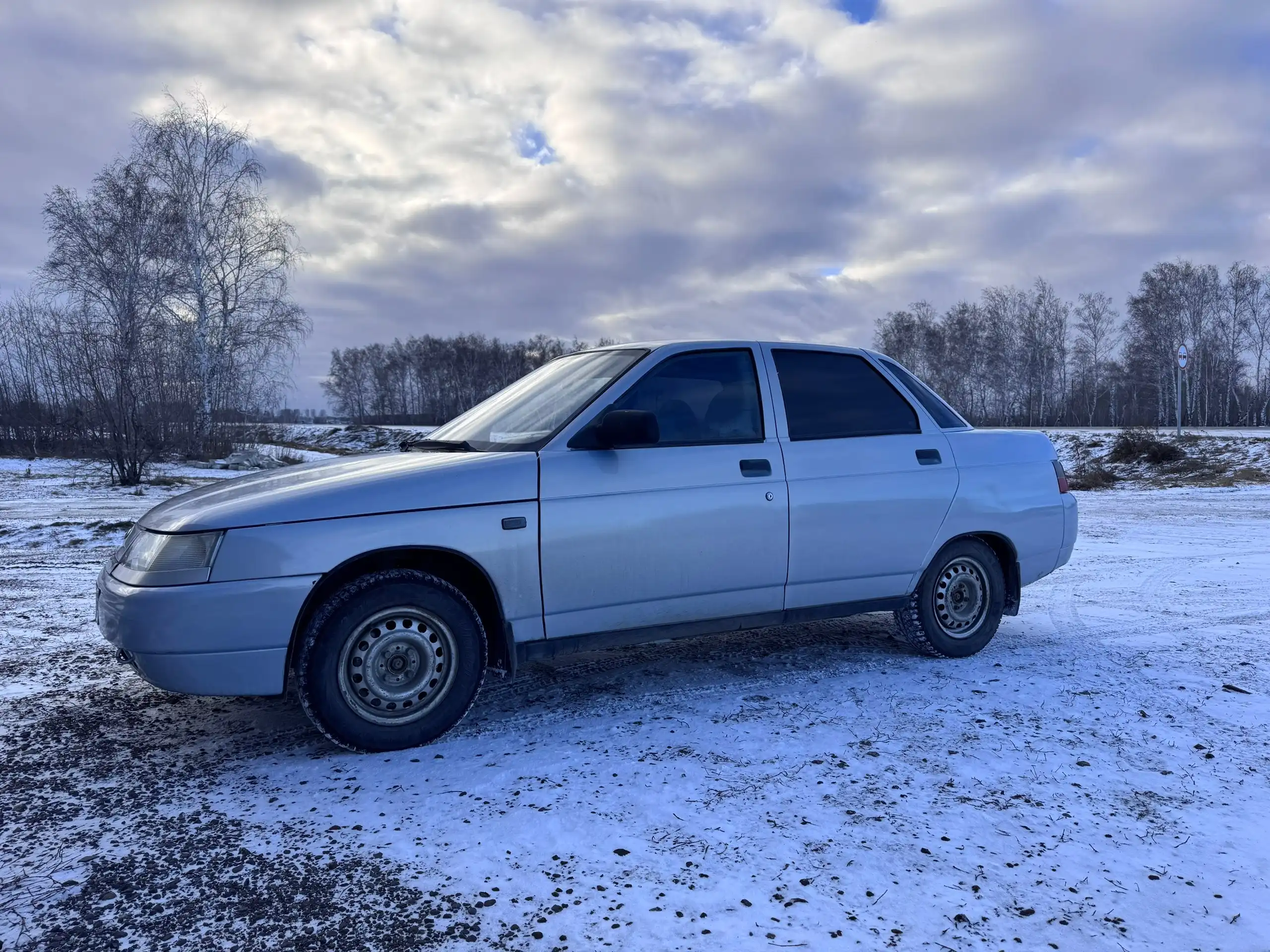 Продам автомобиль 2005 года