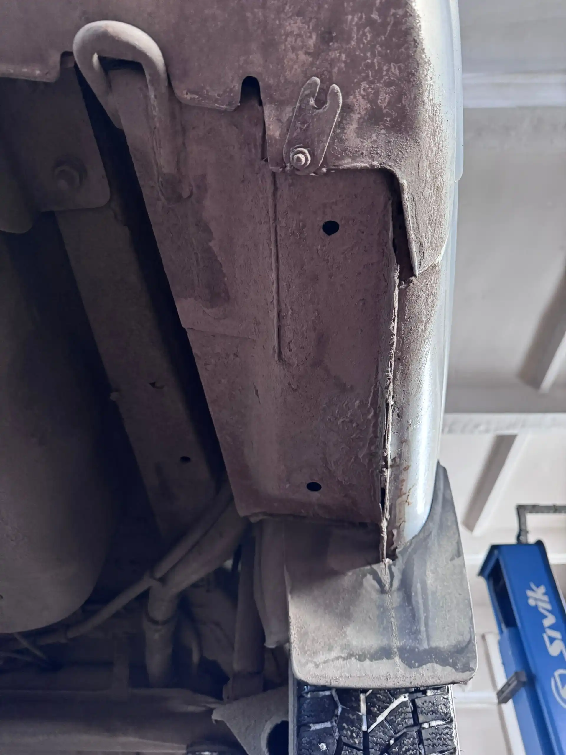 Продам автомобиль 2005 года