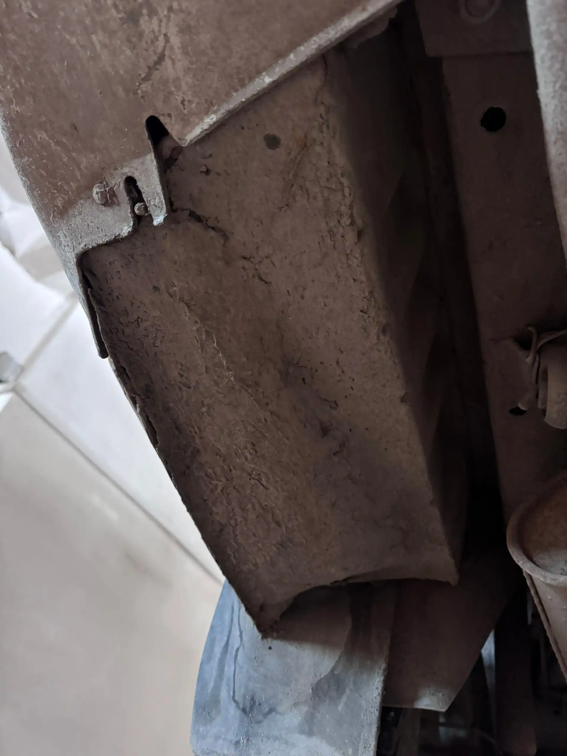 Продам автомобиль 2005 года