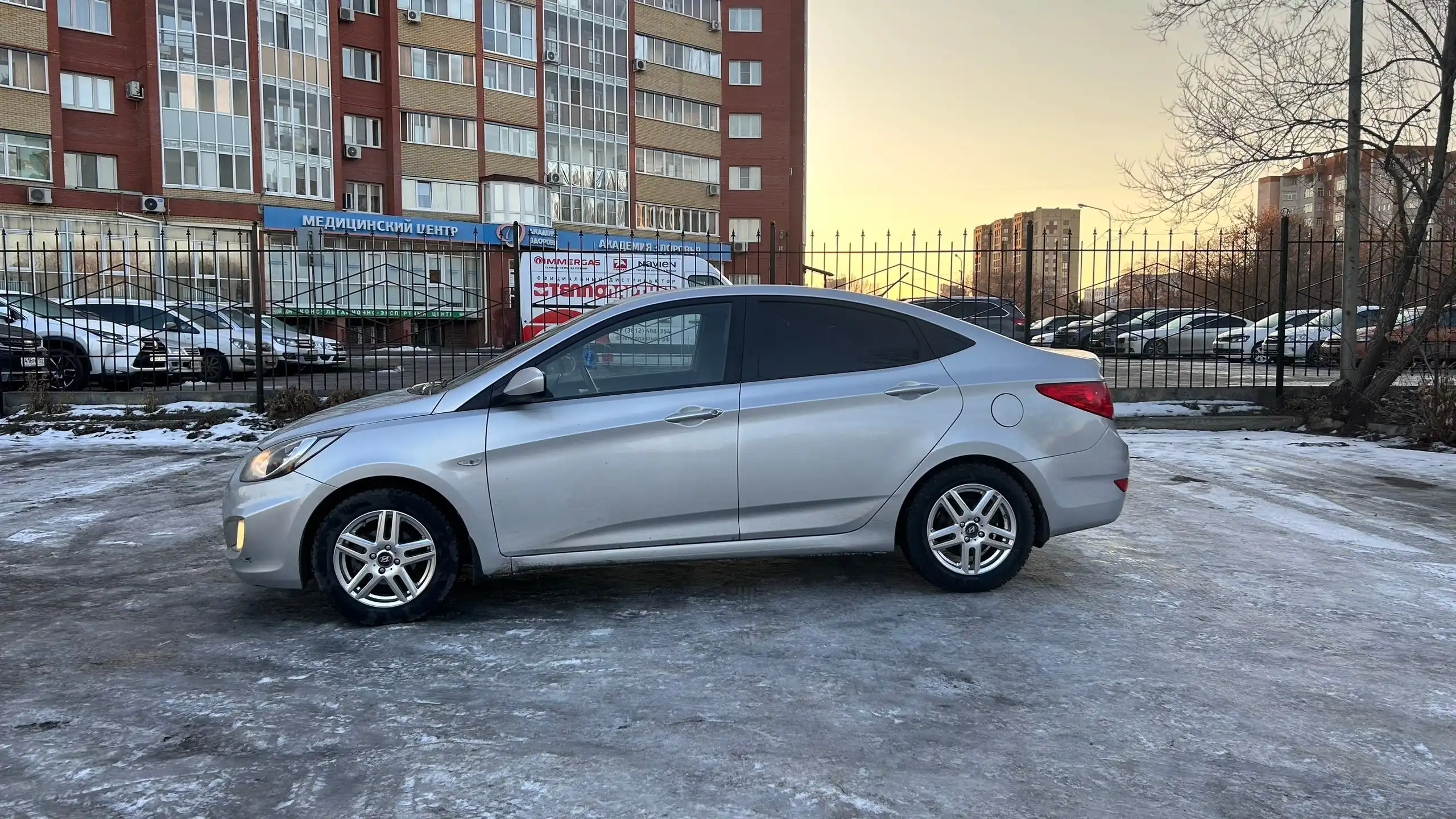 Продам Hyundai Solaris 1.6 механика