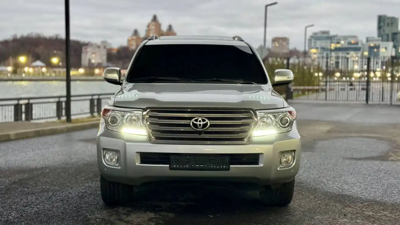 Продажа автомобиля Chevrolet Niva 2009 года в отличном состоянии