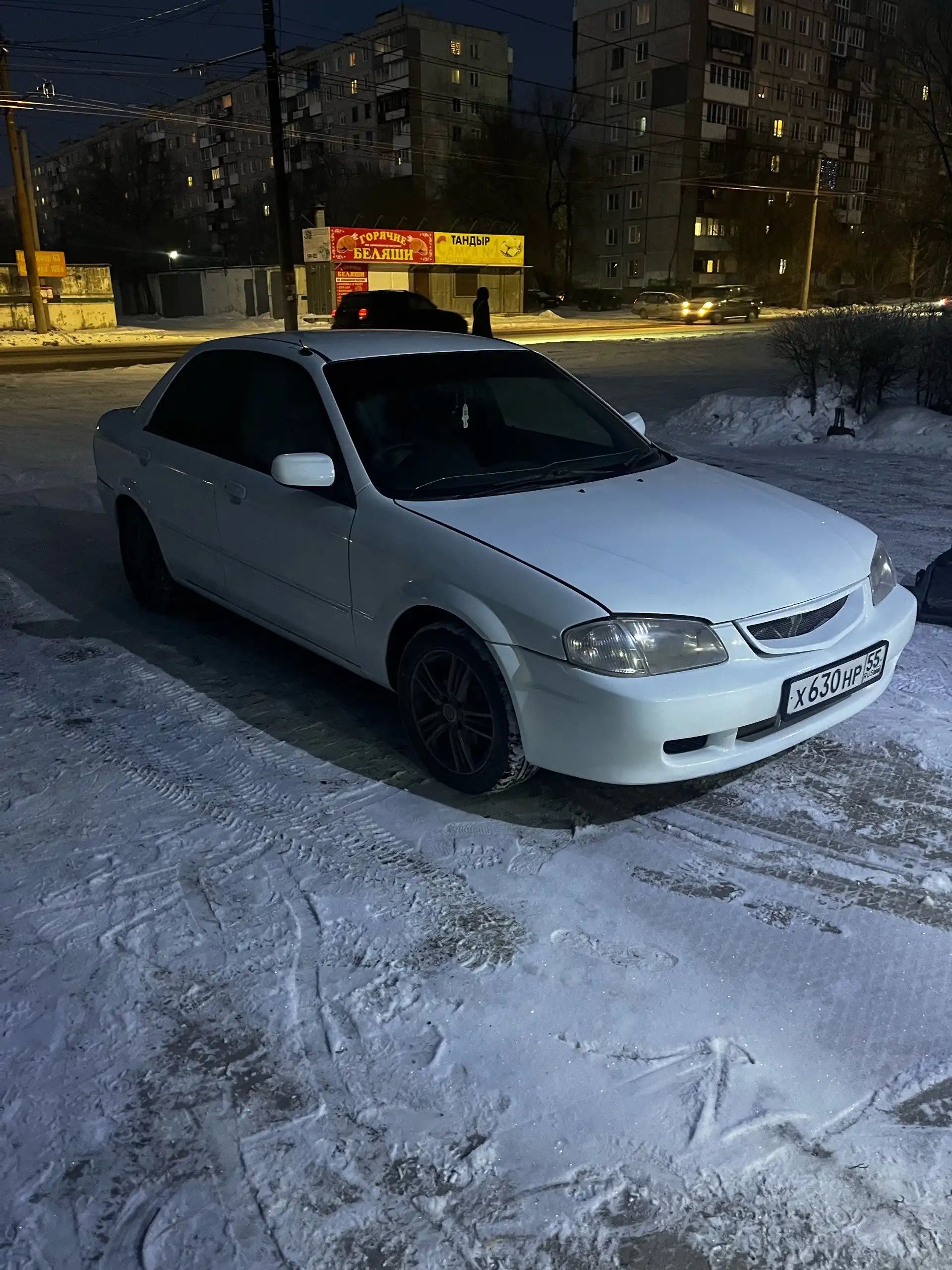 Продажа Mazda Familia 1998 года с мотором 1.5 автомат