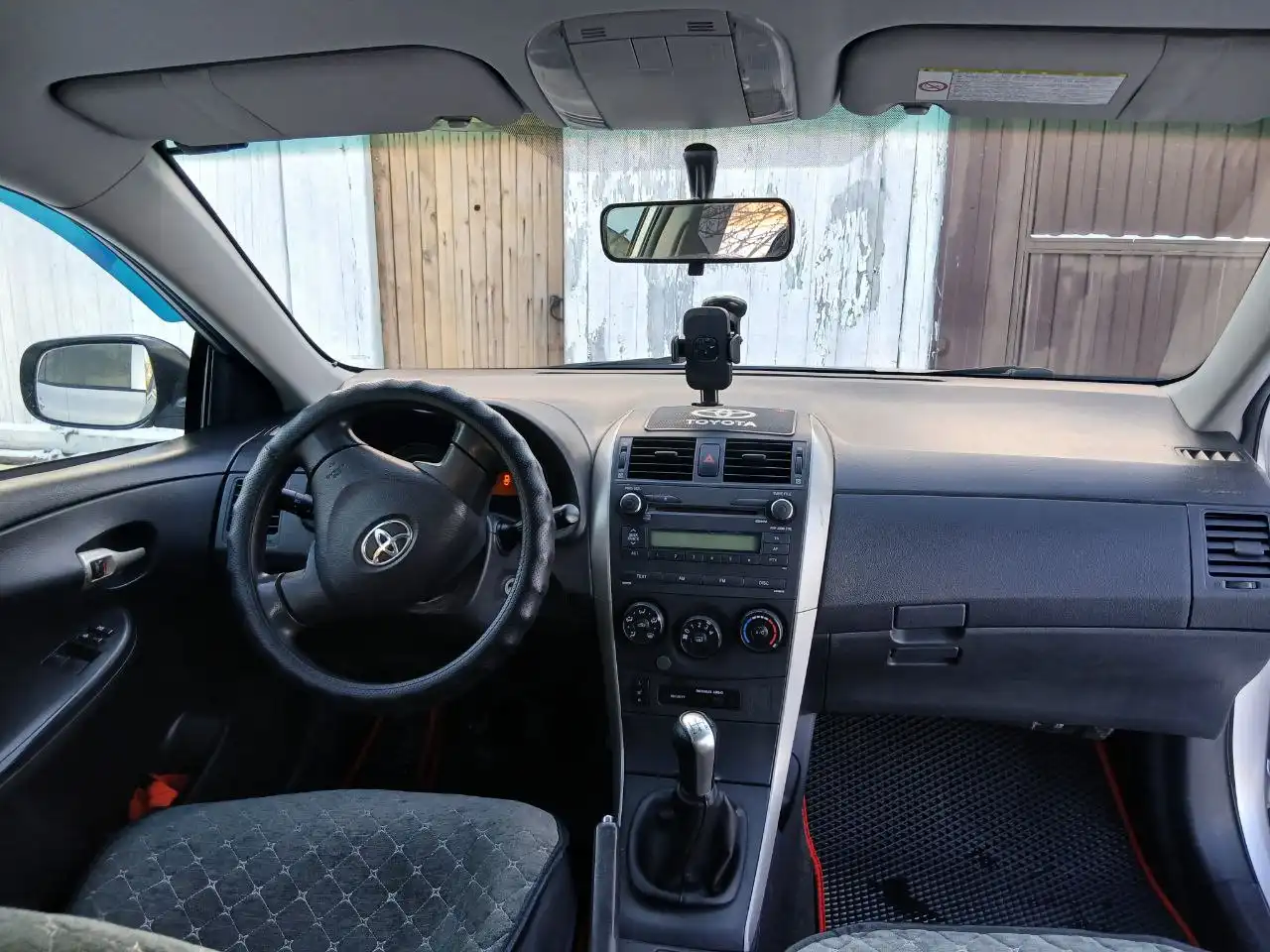 Продажа Toyota Corolla 1.4 левый руль