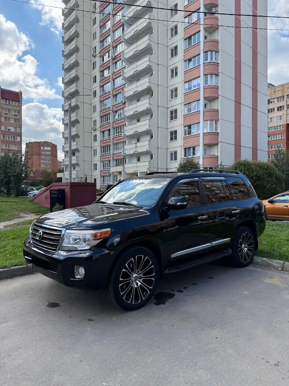 Toyota Land Cruiser 200 2013 года