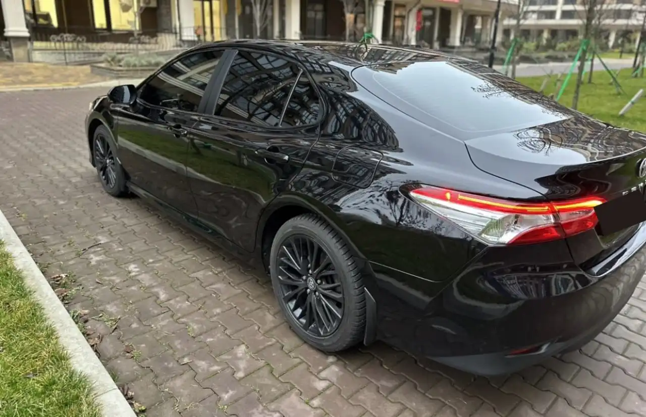 Toyota Camry 2018 (XV70) с пробегом 77 000 км