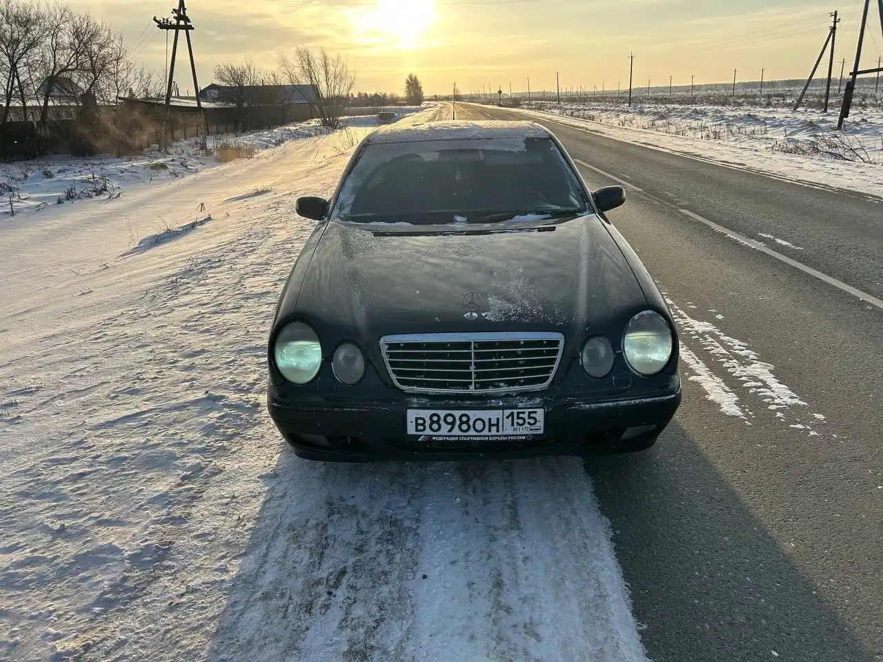 Продам Mercedes-Benz W210 2000 года 2.4 АКПП