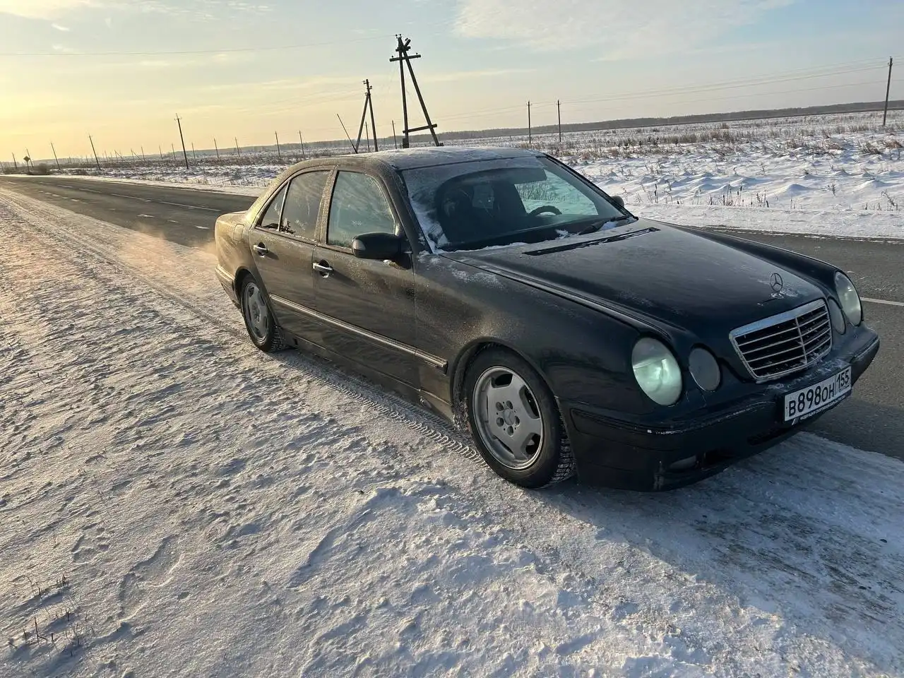 Продам Mercedes-Benz W210 2000 года 2.4 АКПП