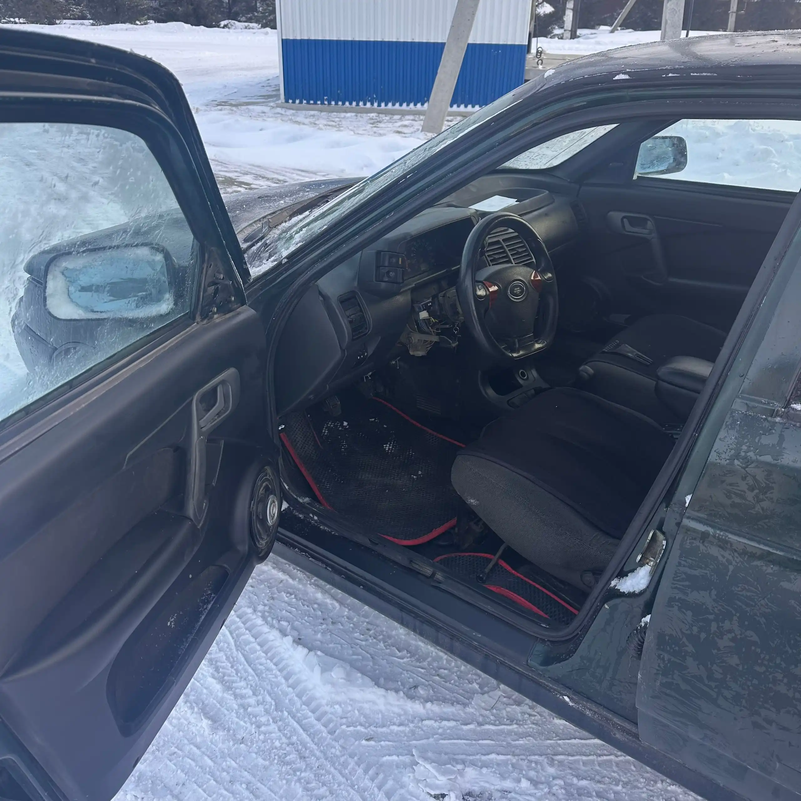 Продажа автомобиля 2003 года с автозапуском