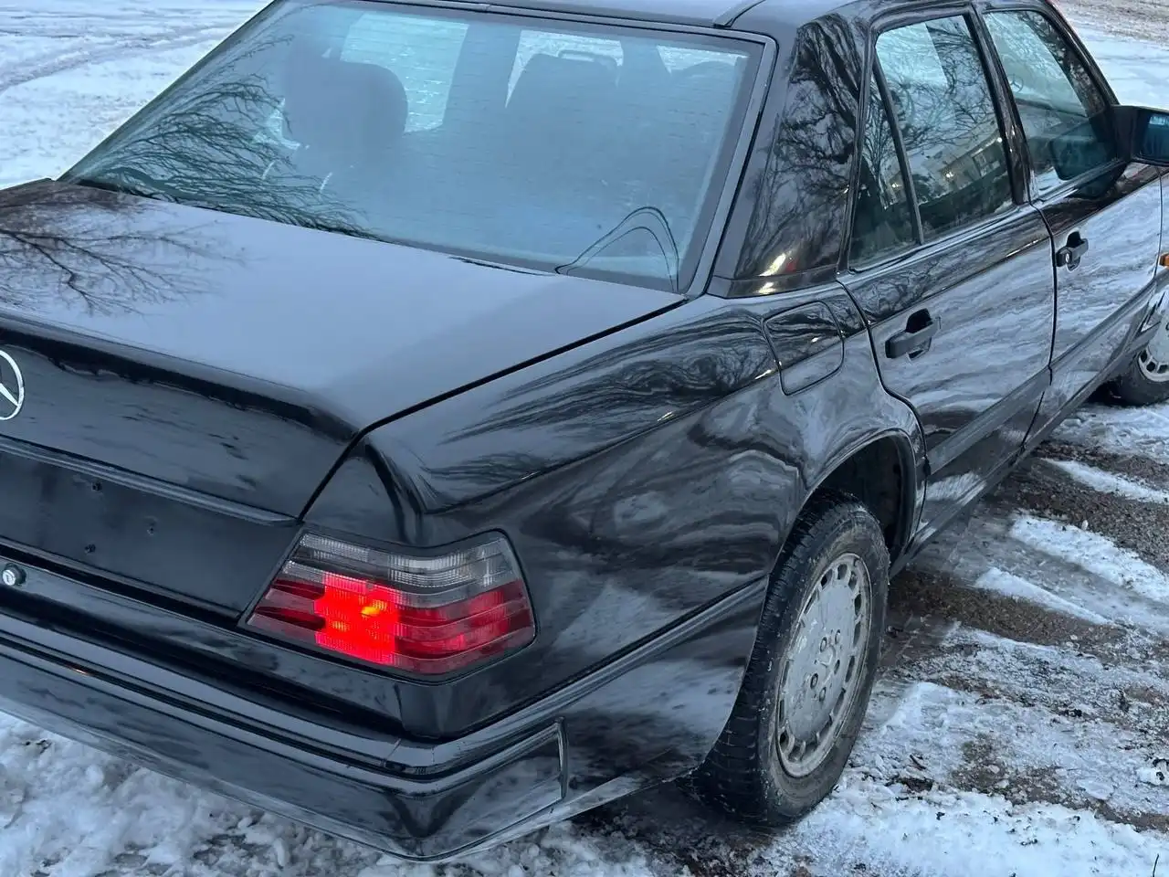 Продажа Mercedes-Benz W124 3.0 MT