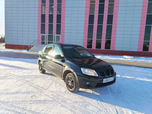 Автомобиль 2012 года с одним владельцем и пробегом 130 тыс. км в Ишиме - Авто в Ишим