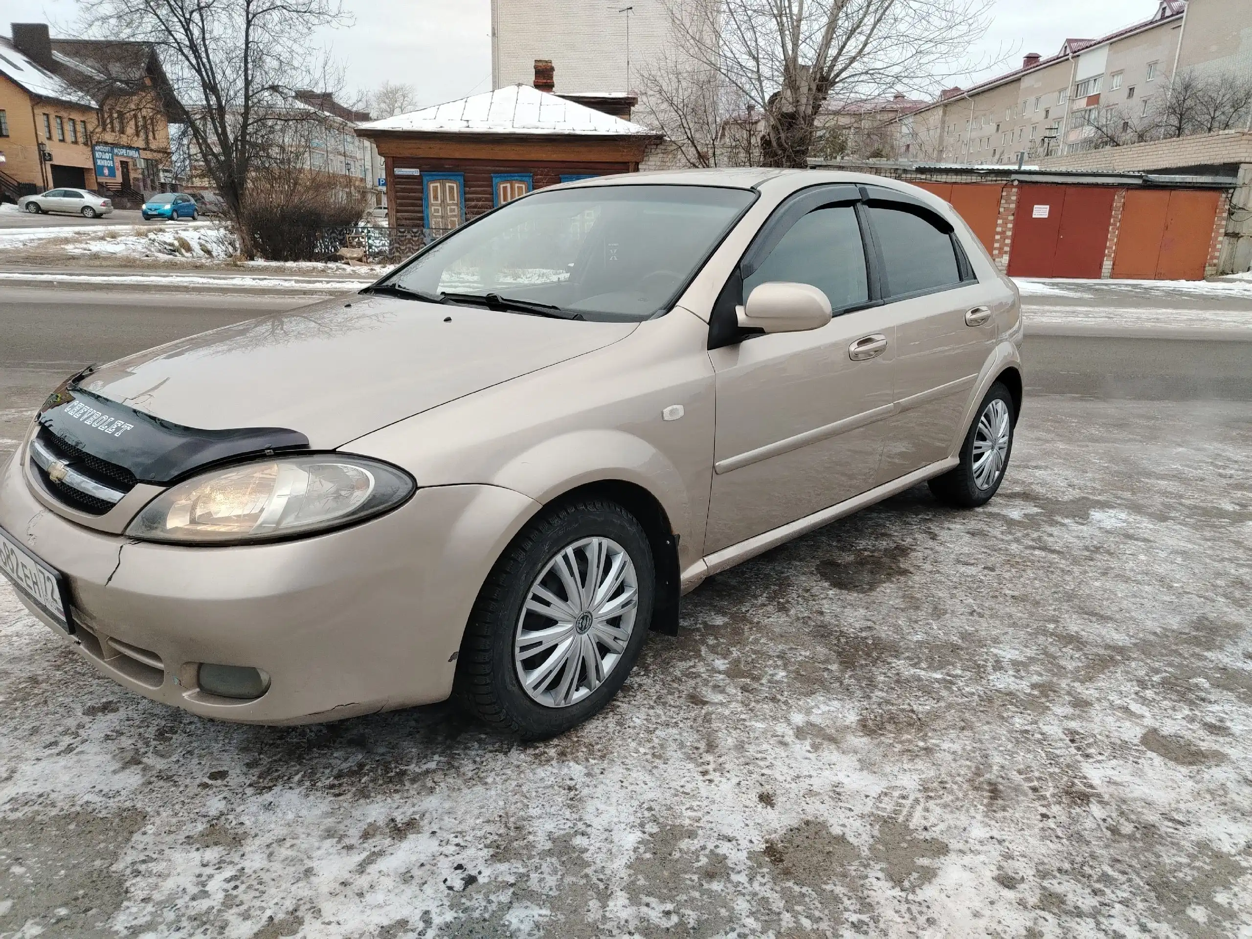 Автомобиль 2005 года в Ишиме