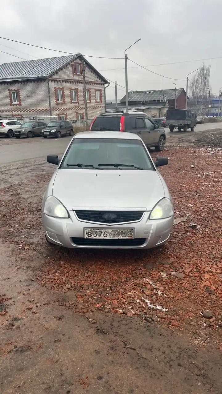 Автомобиль 2008 года с документами