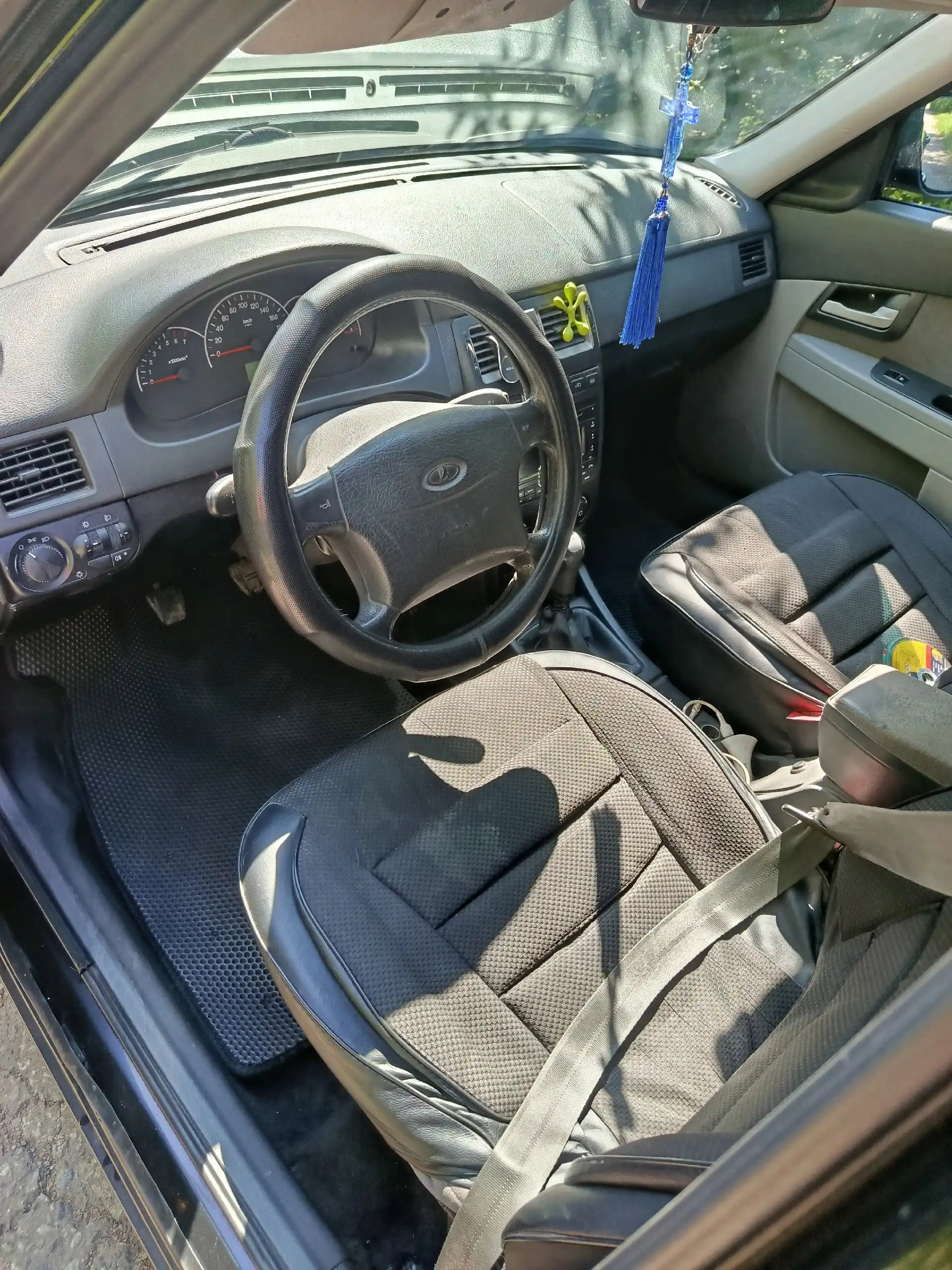 Продажа автомобиля 2012 года