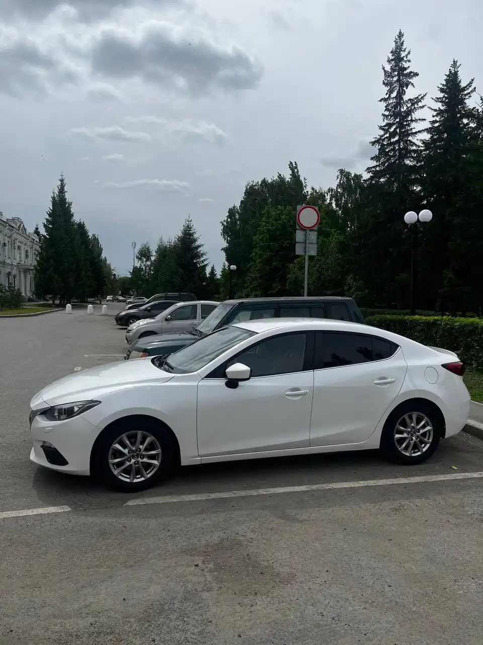 Продажа Mazda 3 2014 года в идеальном состоянии