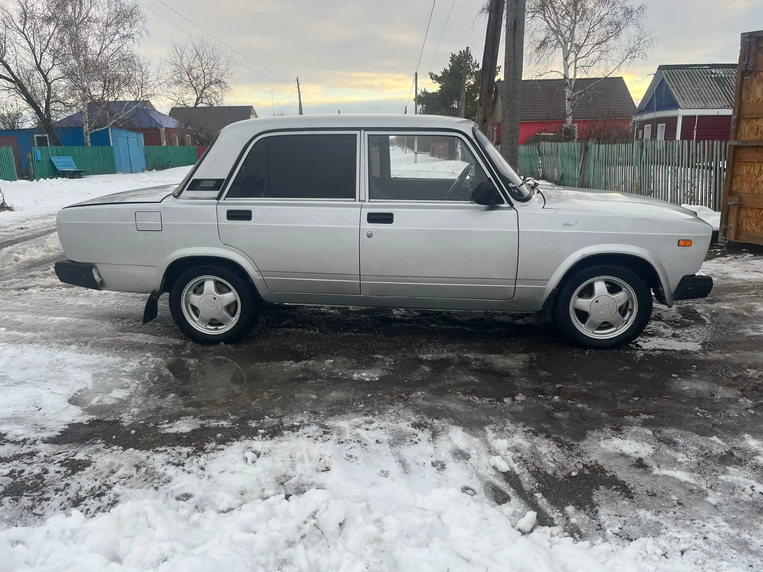 Продам ВАЗ 2107 2010 года