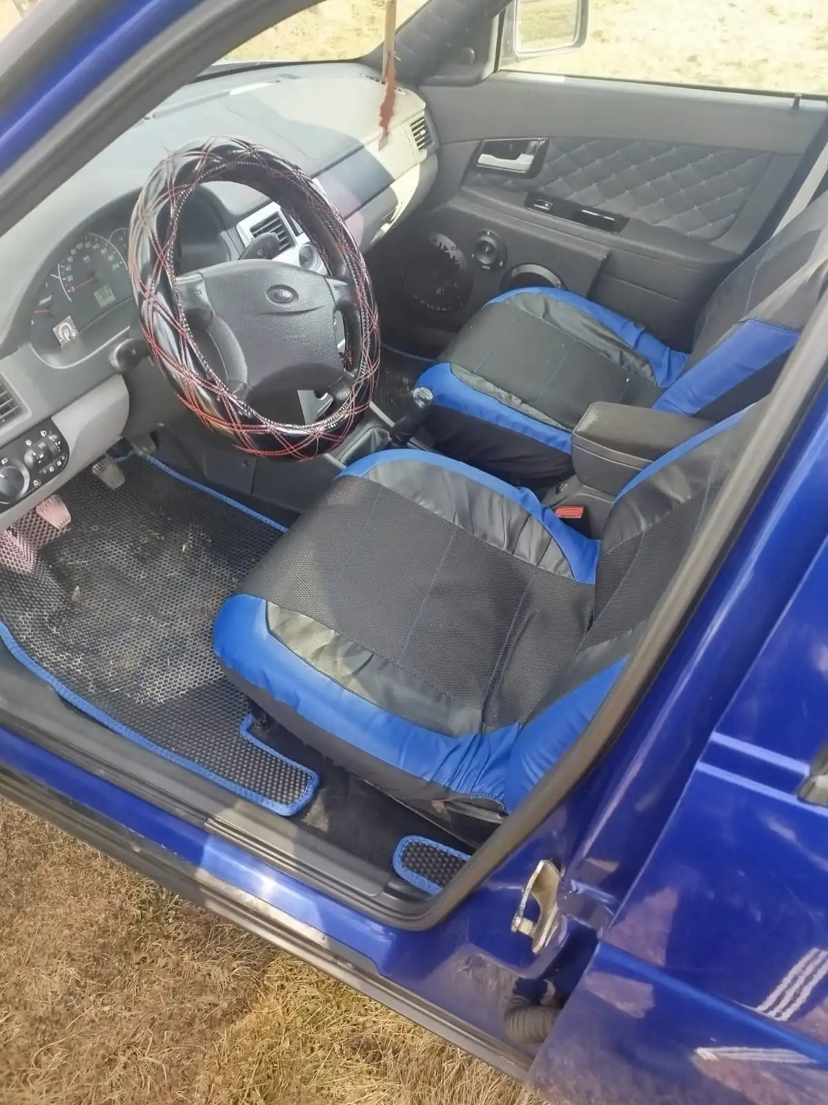 Продам Лада Приора 2011 года в отличном состоянии