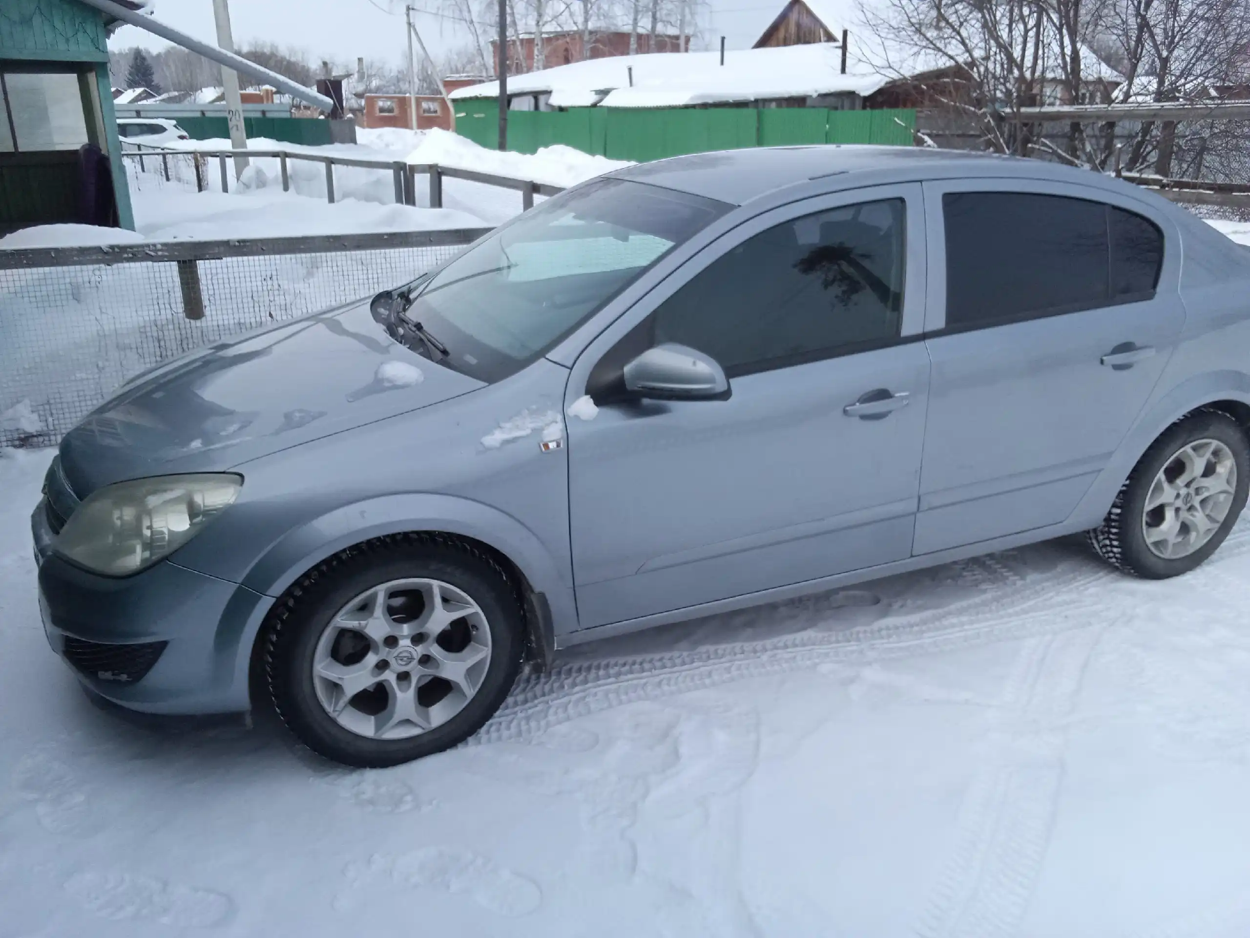 Продам Opel Astra H 2008 года
