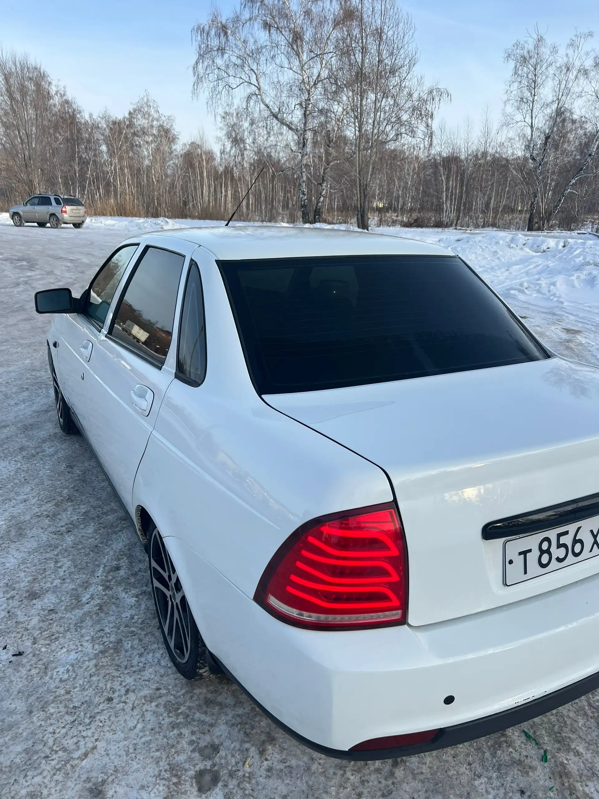 Продам Lada Priora 2011 года в максимальной комплектации