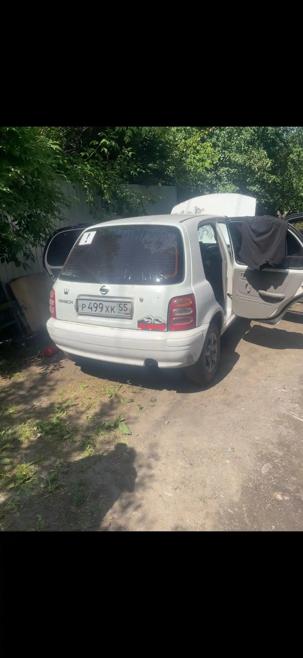 Продам Ниссан Марч 2000 года