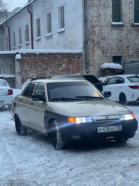 Продажа ВАЗ 2110 2000 года выпуска - Госномера в Омск