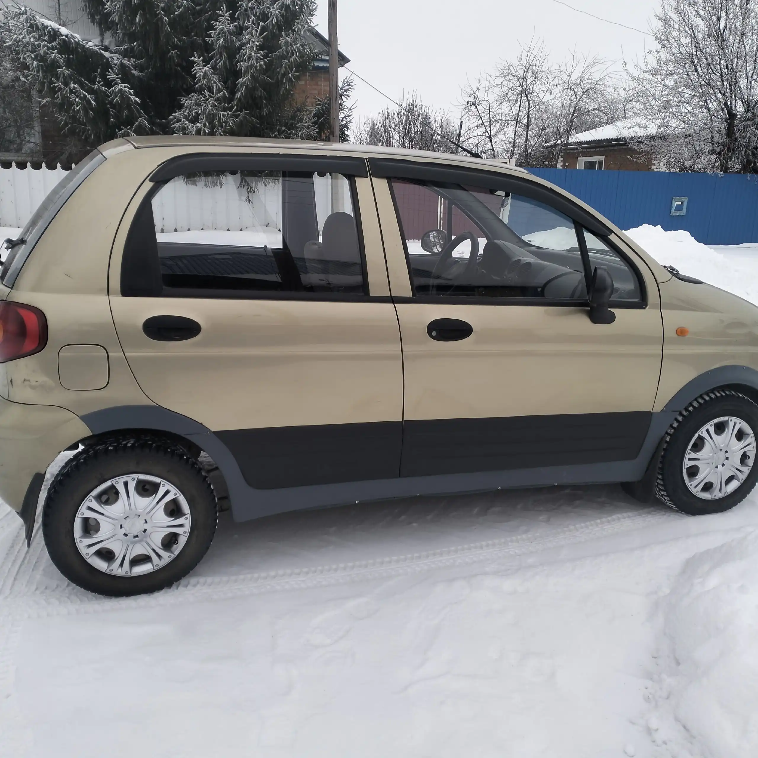 Продается автомобиль 2008 года с пробегом 100000 км - Авто в Омск