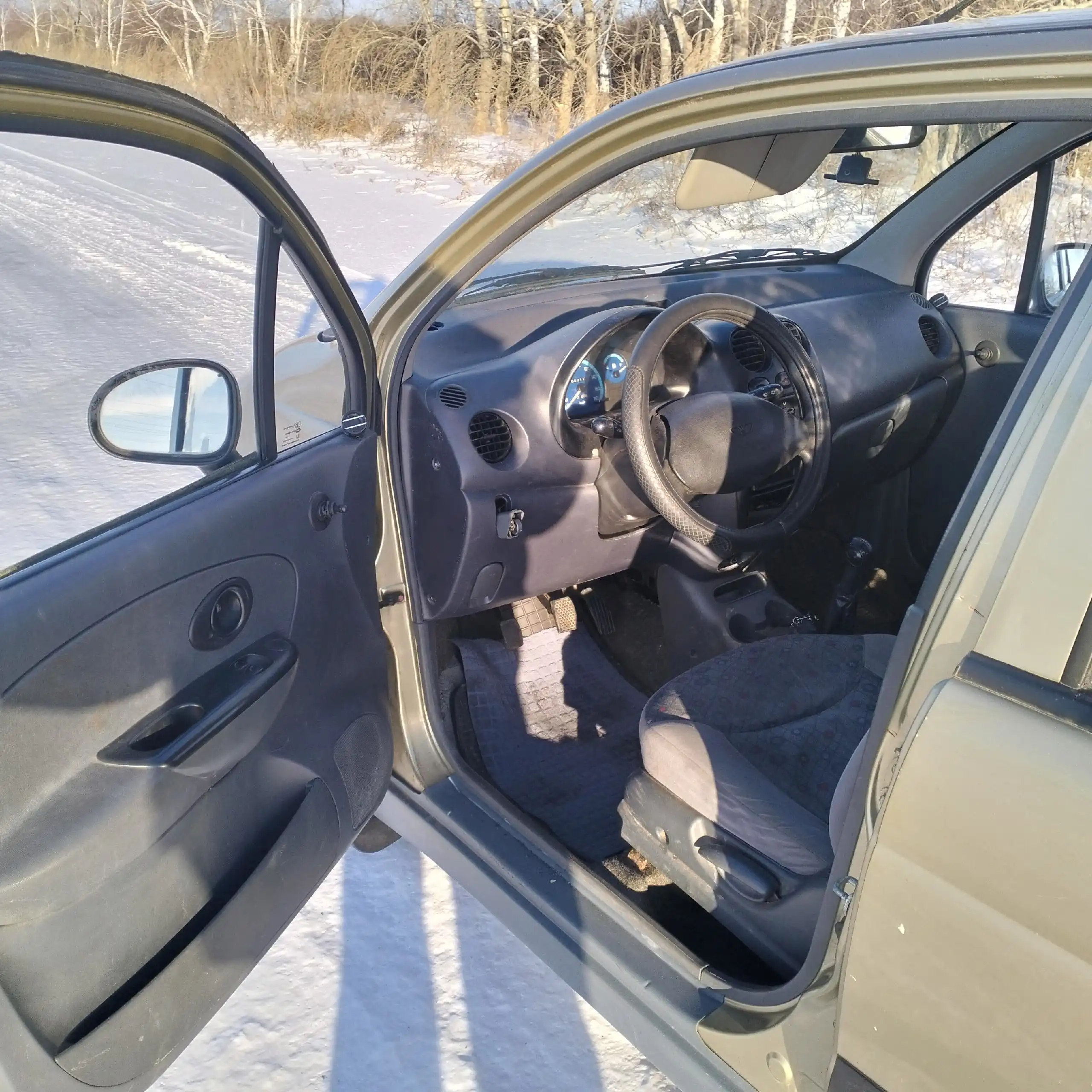 Продается автомобиль 2008 года с пробегом 100000 км - Авто в Омск