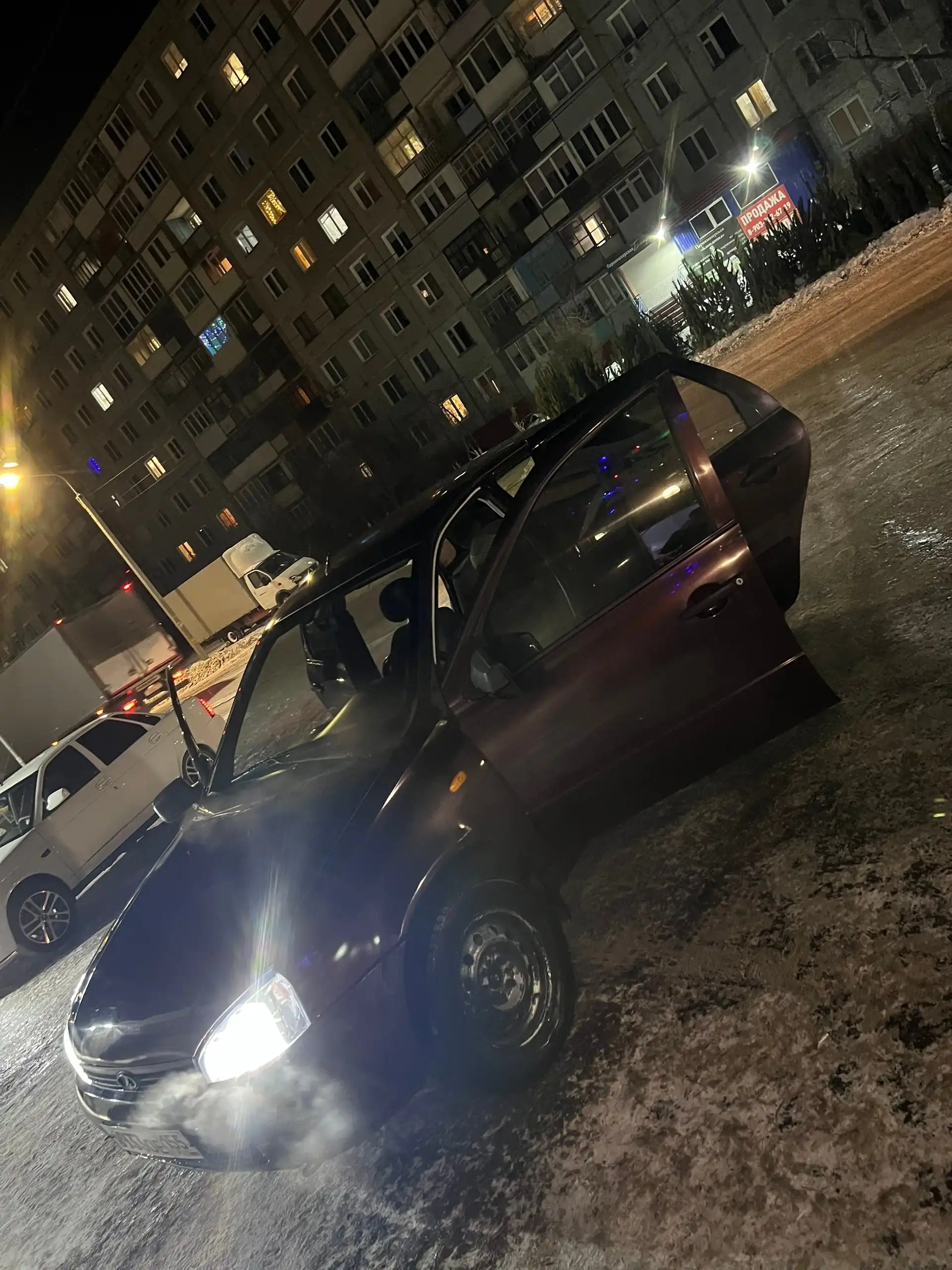 Продажа Лада Калина 2013 года в отличном состоянии - Легковые автомобили (Авто) в Омск