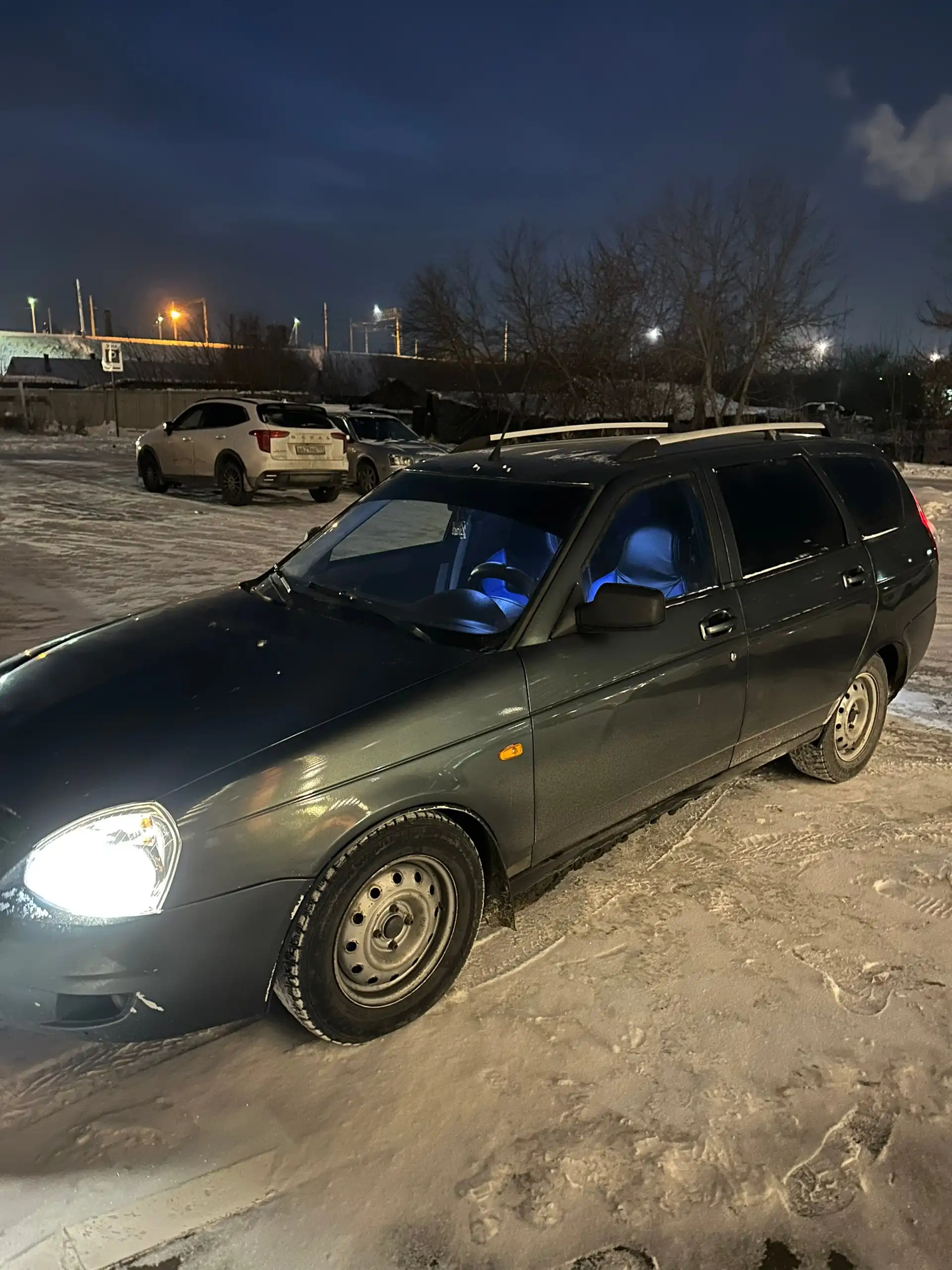 Продам Лада Приора 2010 года универсал - Легковые автомобили (Авто) в Омск