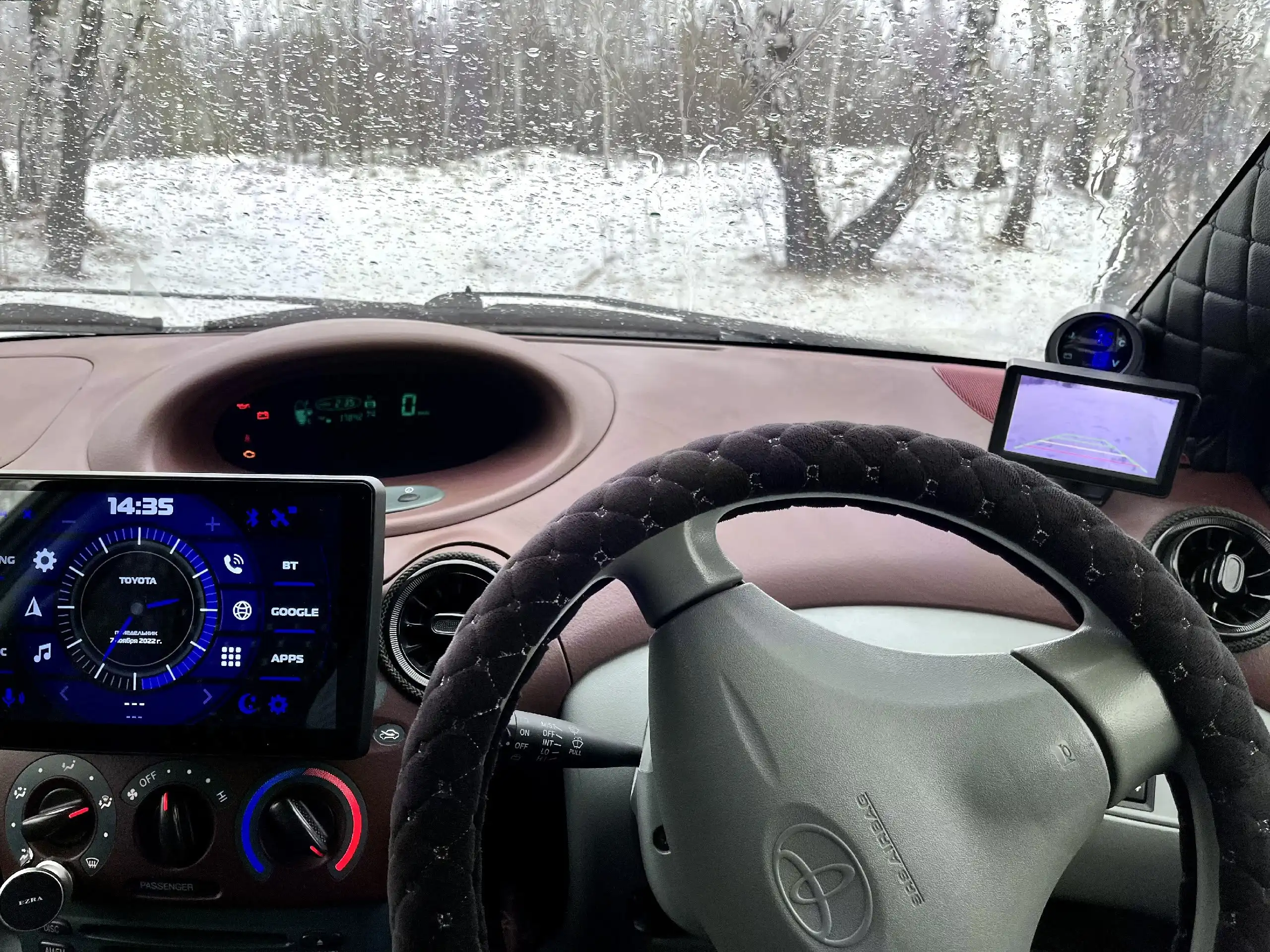 Toyota Vitz (P10) 2001 г.в. в отличном состоянии - Легковые автомобили (Авто) в Омск