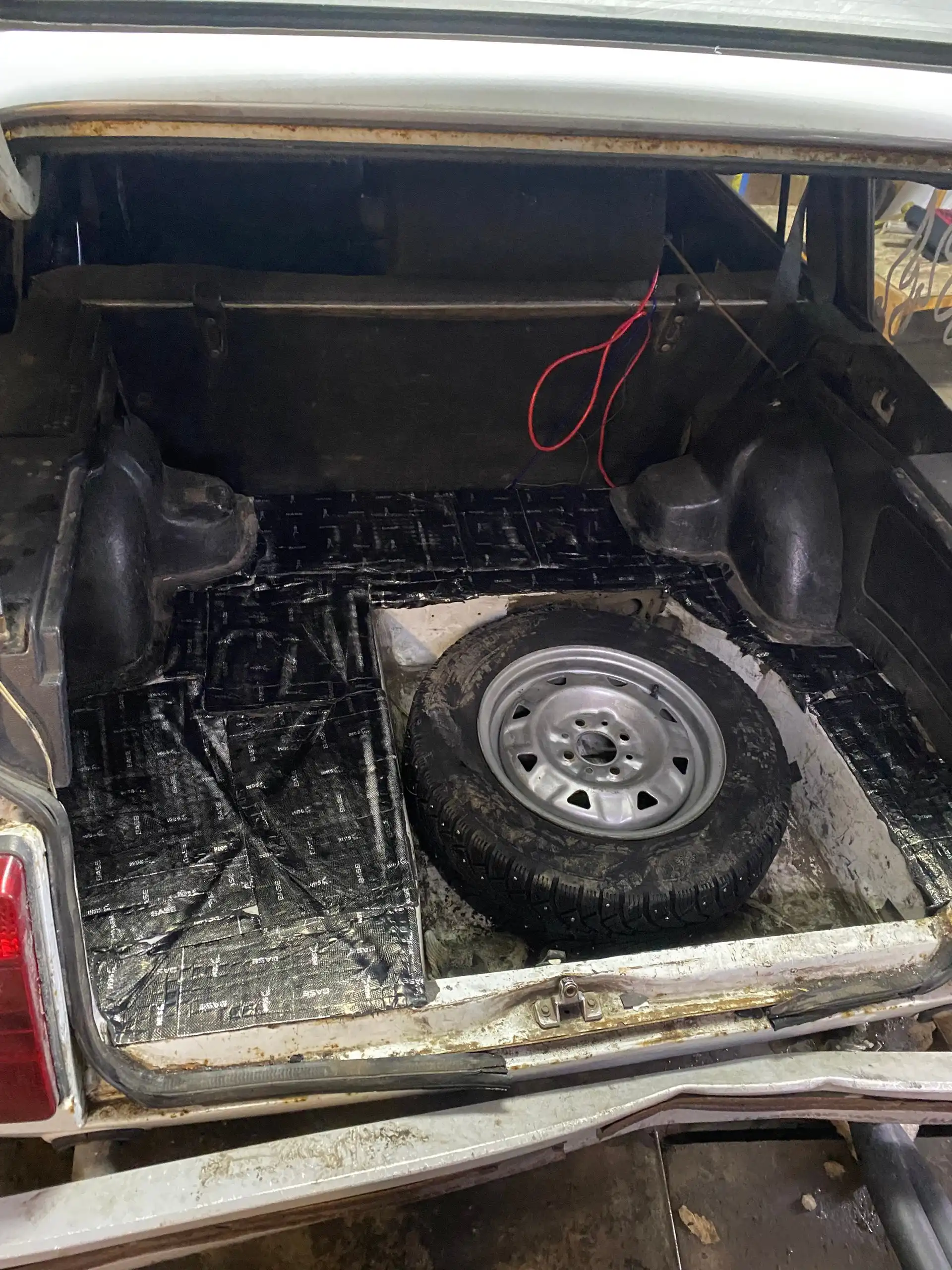 Продажа автомобиля ВАЗ 2107 с проведенными работами и тюнингом - Легковые автомобили (Авто) в Омск