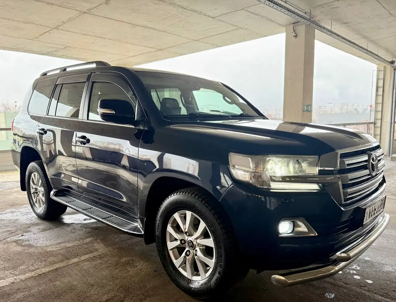 Toyota Land Cruiser 200 2016 дизель, запрет на регистрацию - Внедорожники (Авто) в Москва