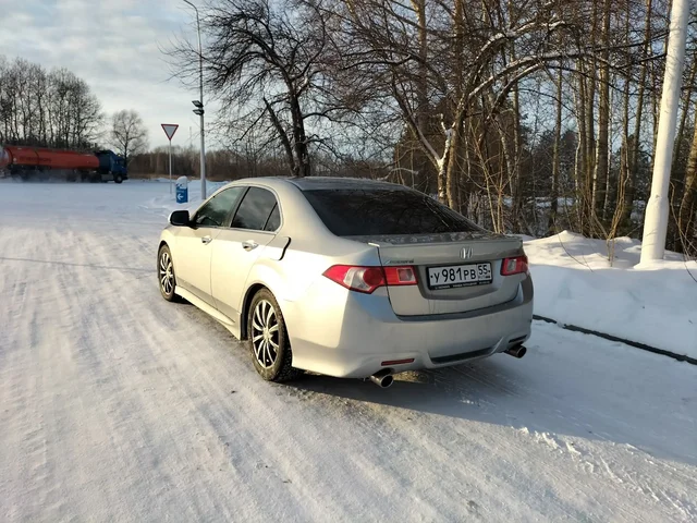 Продам автомобиль Honda Accord 2008 года - Авто в Омск
