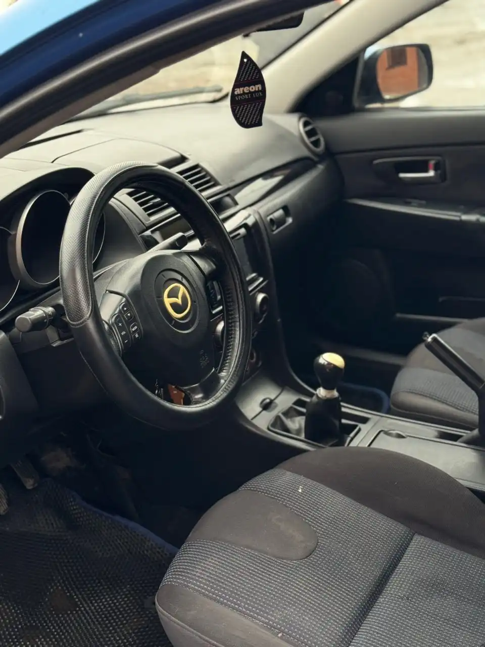 Продажа Mazda 3 2004 года - Легковые автомобили (Авто) в Омск