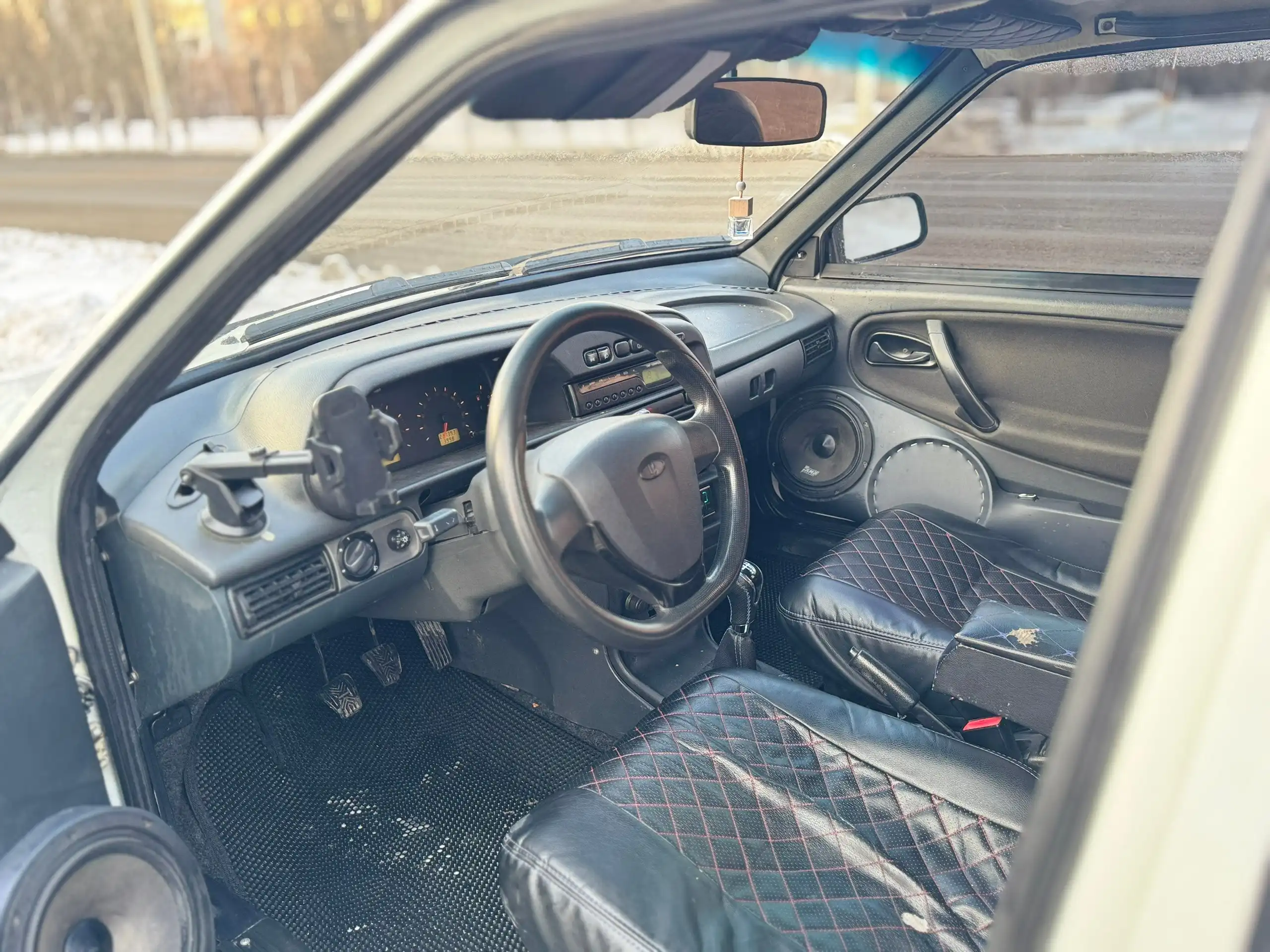 Продам Ваз 2114 2011 года белого цвета - Легковые автомобили (Авто) в Омск