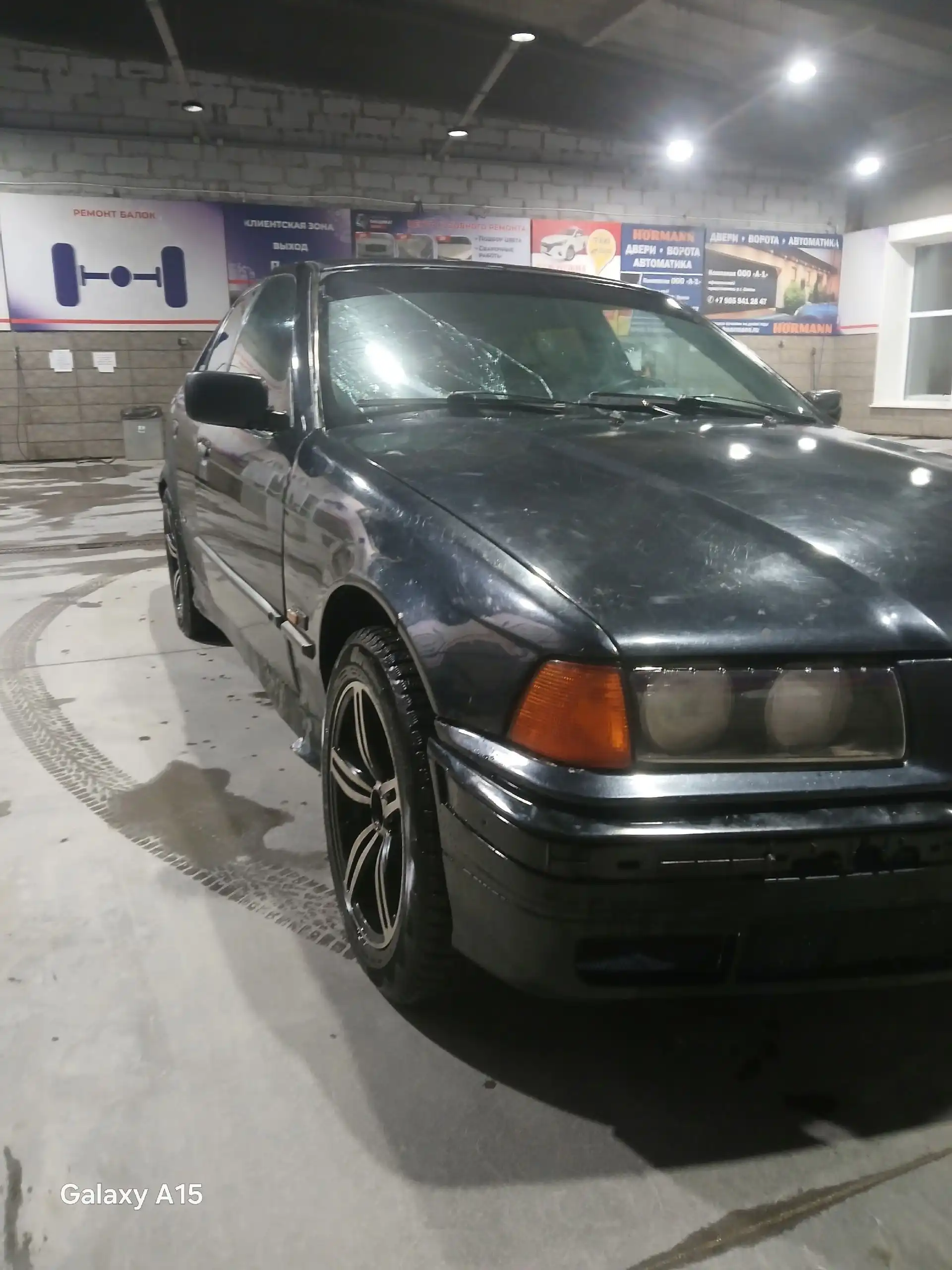 Продажа BMW E36 1.6 МКПП - Авто в Омск