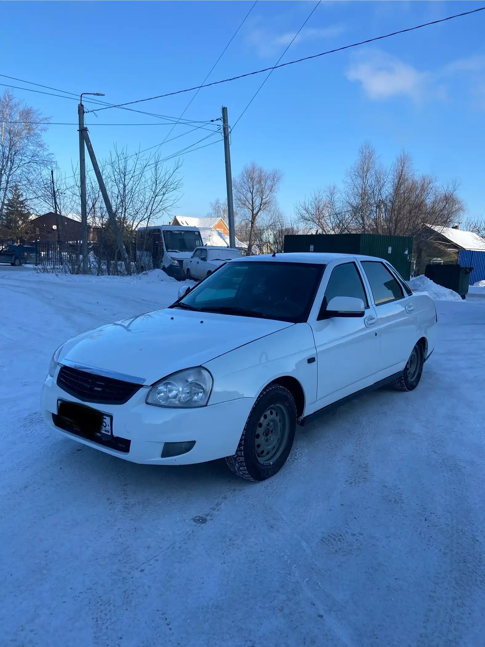 Лада Приора 2011 года в хорошем состоянии - Авто в Омск