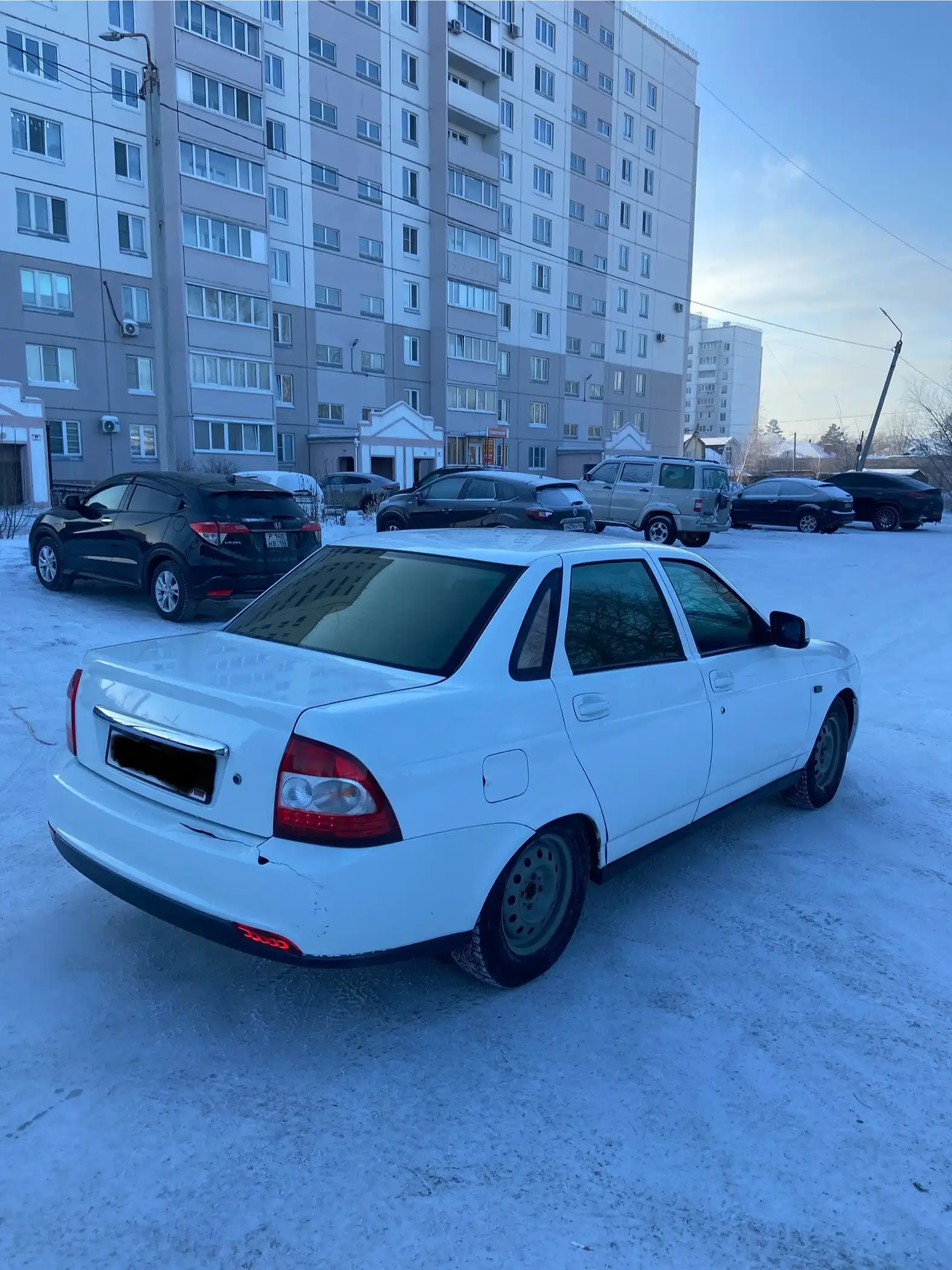 Лада Приора 2011 года в хорошем состоянии - Авто в Омск