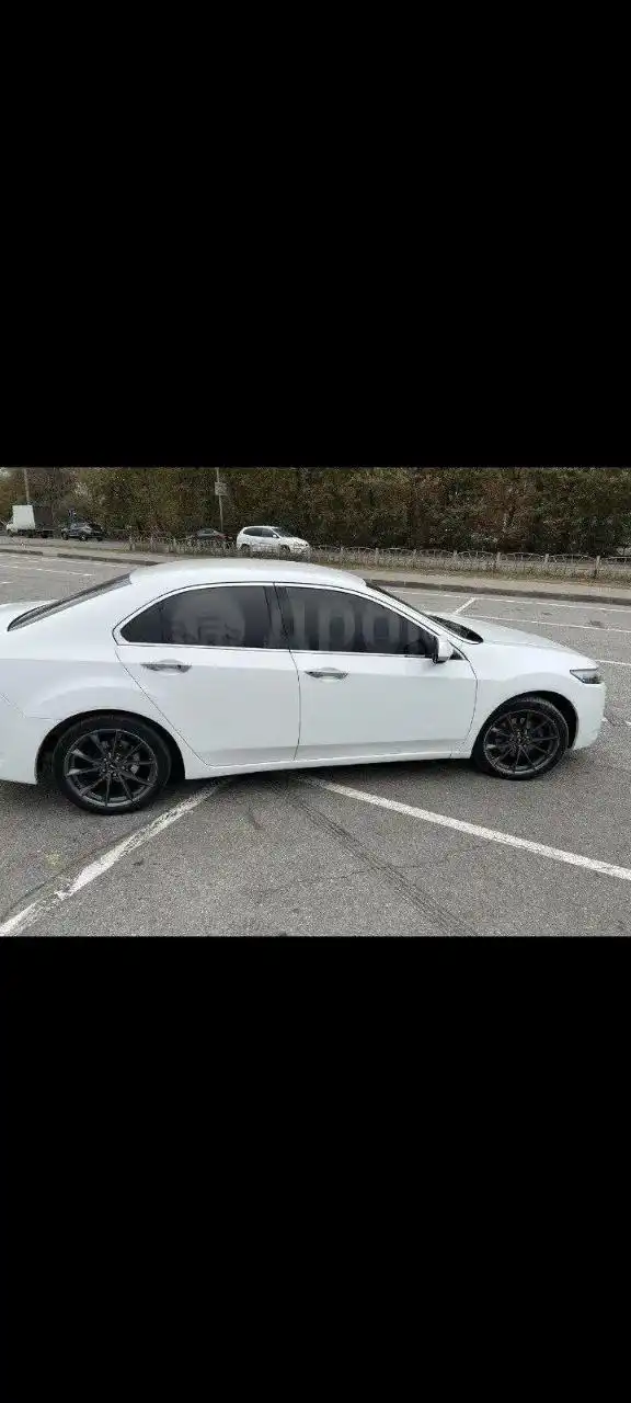 Продажа автомобиля на авторынке в Омске - Авто в Омск