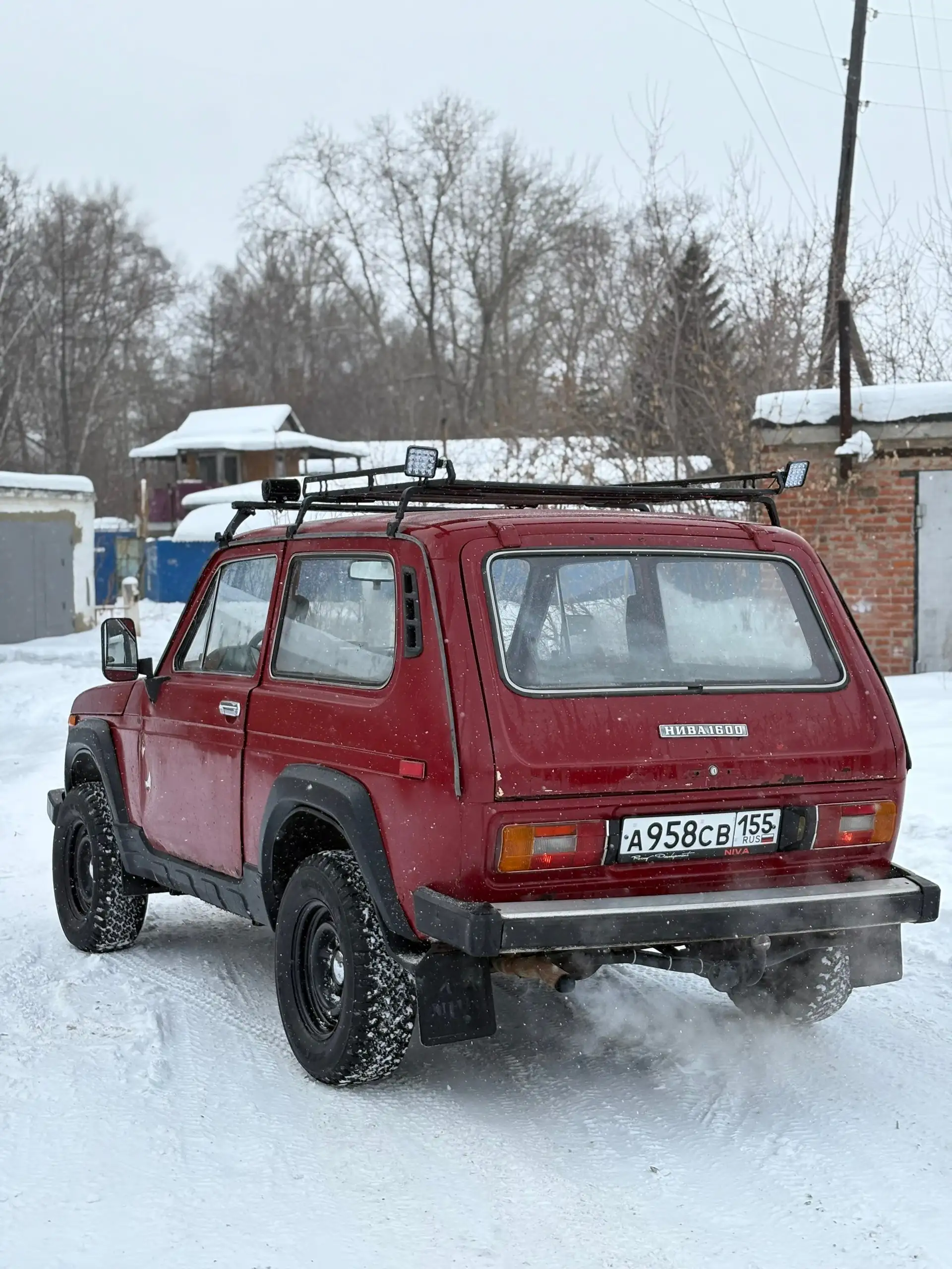 Продам Ниву 2121 1983 года - Легковые автомобили (Авто) в Омск