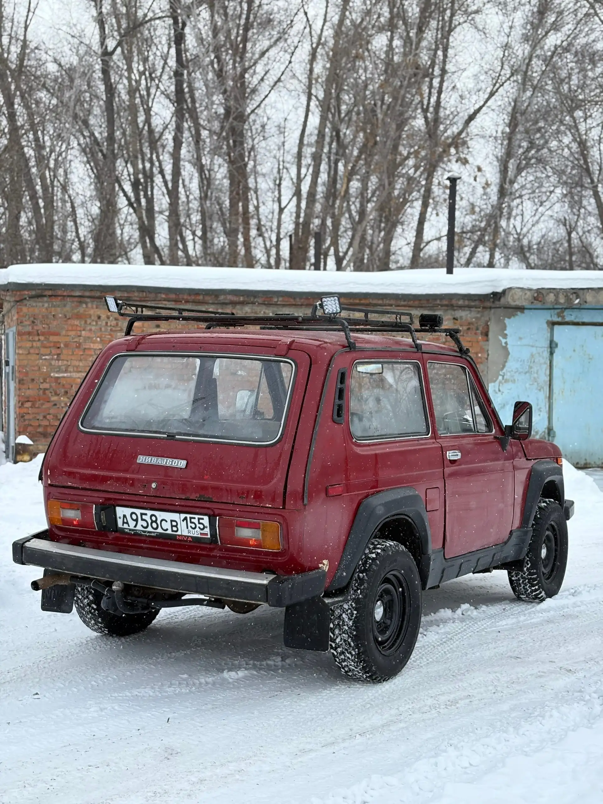 Продам Ниву 2121 1983 года - Легковые автомобили (Авто) в Омск